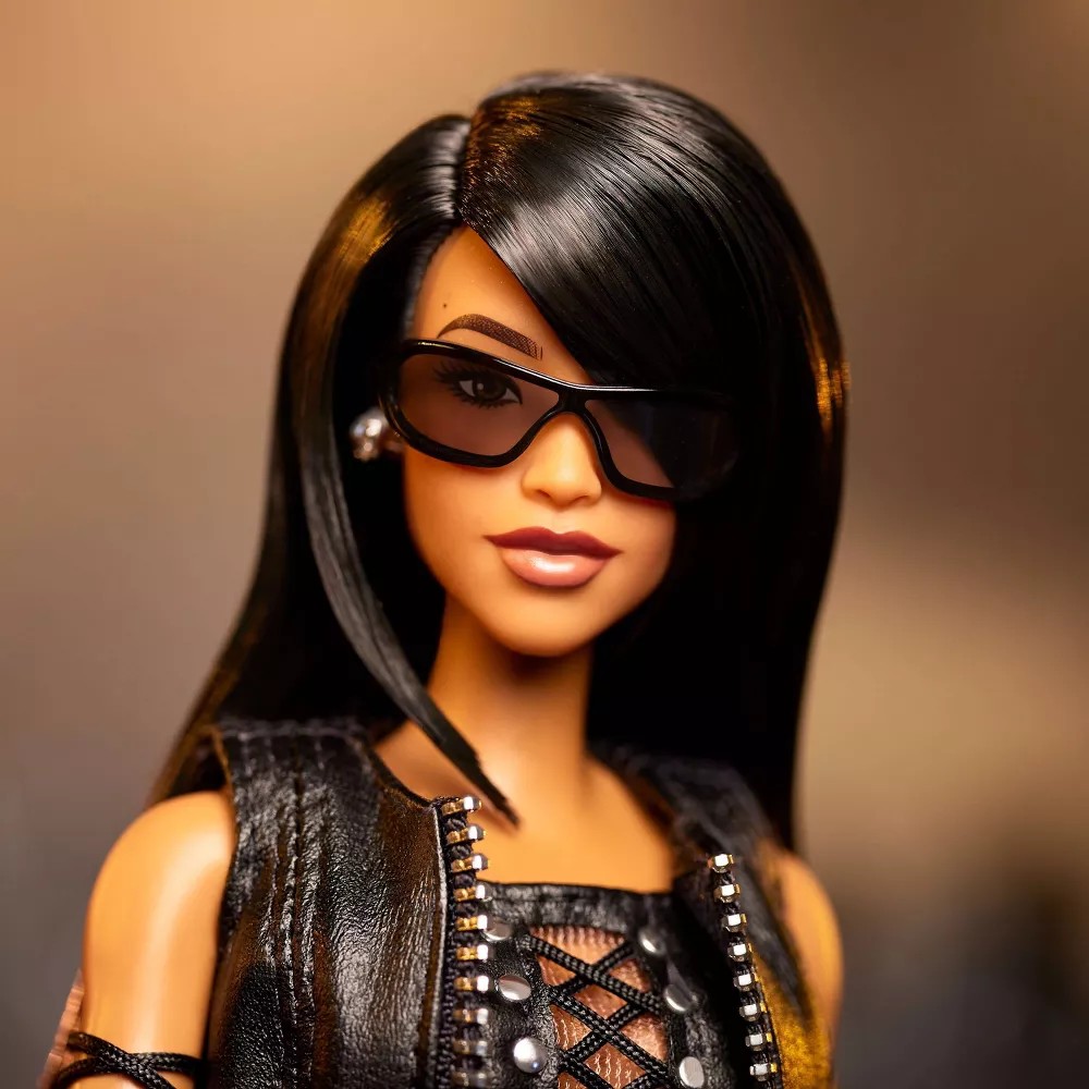Muñeca coleccionable Barbie Signature Aaliyah - Imagen 3